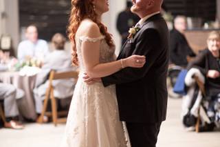 Fariba's Bridal Alterations & Custom Design - 22