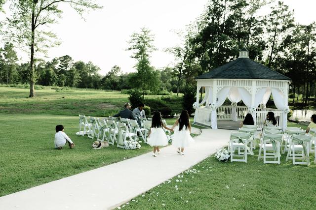 New Waverly Manor Wedding and Event Venue - 4