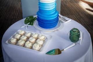 CaraMel's Bakery - 9