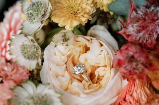 Flowers by Árvore De Luz - 6