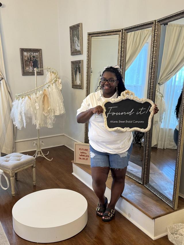 Atlanta Street Bridal Company - 3