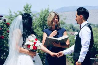 Wedding Officiant Eileen - 13