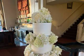 Creative cakes By Donna - 32