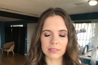 Blondet Beauty Hair and Makeup Artistry - 5