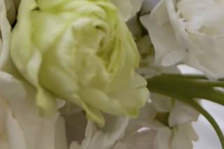 Linens & Flowers Design - 13