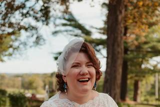 Timless Salon & Bridal Studio - 6