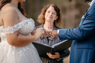 Gwen Downs, Wedding Celebrant - 9