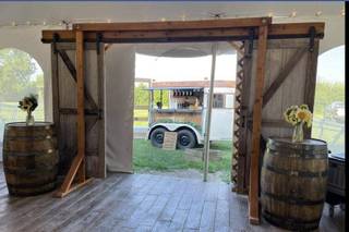 Rustic Rental - 10