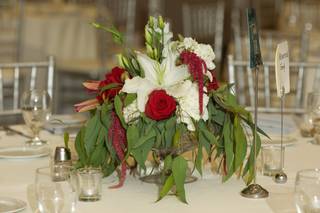Shell's Petals Florist - 29