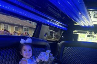 First Class Luxury Limos - 5