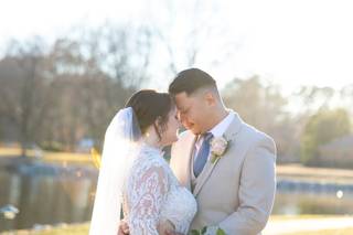 Studio I Do Bridals - 9