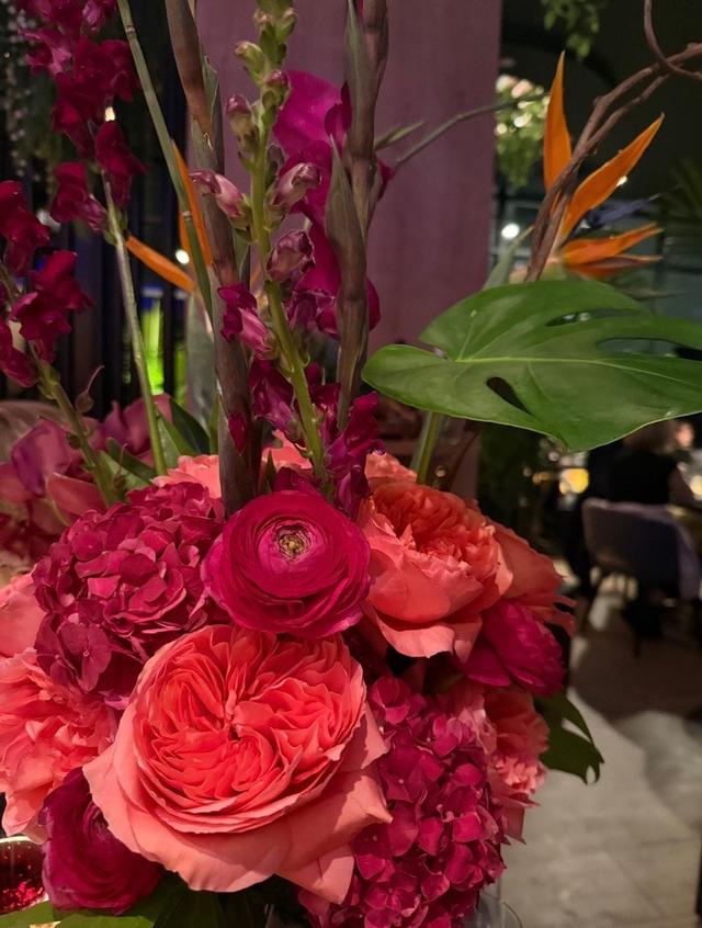VIKA floral production - 3