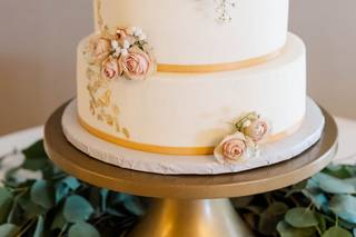 Incredible Edibles Bakery - 36