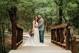 Whispering Oaks Wedding Venue - 12