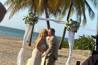 Courtyard by Marriott Isla Verde Beach Resort - 7