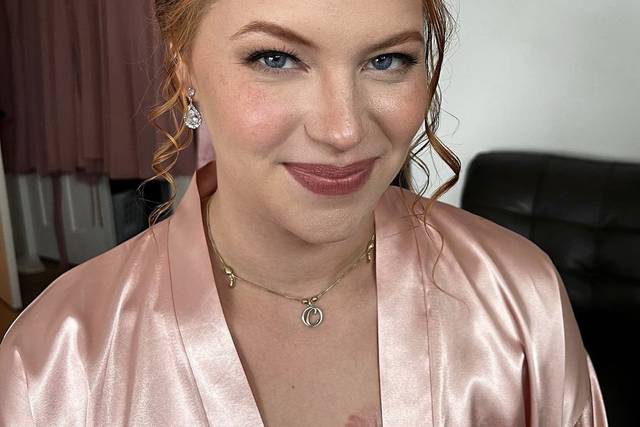 Glimmer Hair & Makeup 2