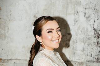 Curled + Contoured - 16