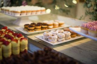 Sweet Eats Cakes LLC - 9