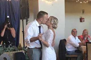 Groove Machine Mobile DJ and Event Services - 1