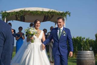 Saltwater Farm Vineyard - 14