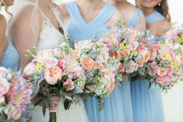 Dale's Designs & Florals - 4