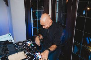 DJ Rey - 12