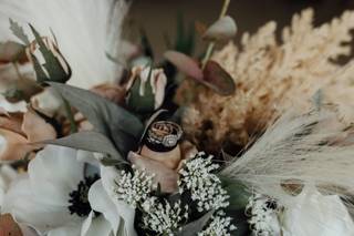 FauxReal Flowers - 17