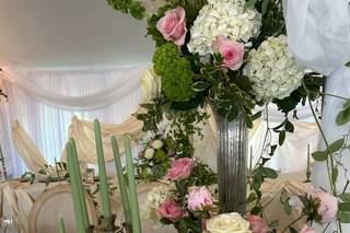 Affections Floral Design & Event Planning - 7