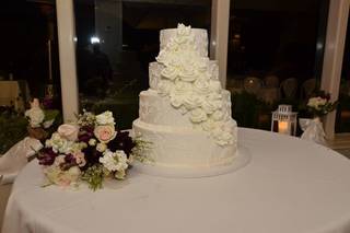 Beascakes Bakery - 5
