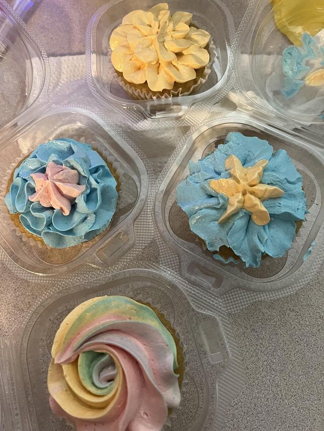 Mi Amor Bakery and Custom Creations - 4