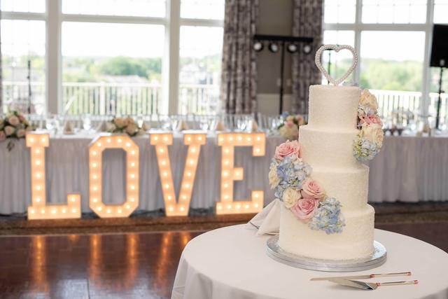 Creative Cakes - 1