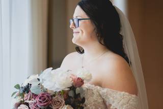 Bon Bon Belle Bridal Boutique - 7