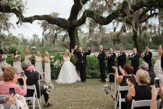 Kissing Fish Weddings - 15