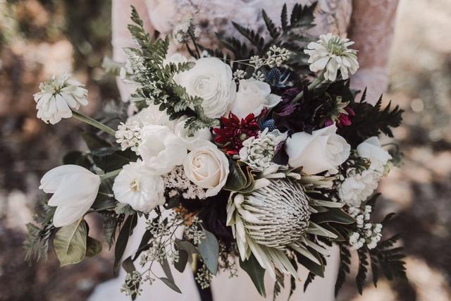 Ardent Rose Floral Design - 4