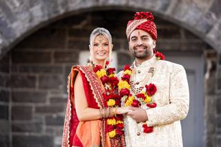 Behind the Bride - 37