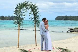 wedOtahiti | Destination Weddings + Unique Ceremonies | French Polynesia - 17