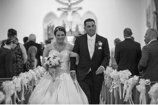 Ana's Bridal Boutique & Tuxedos - 9