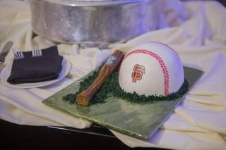Above and Beyond Cakes - 16