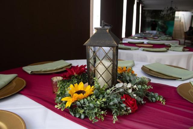 Floral & Decor at Talk of the Town - 4