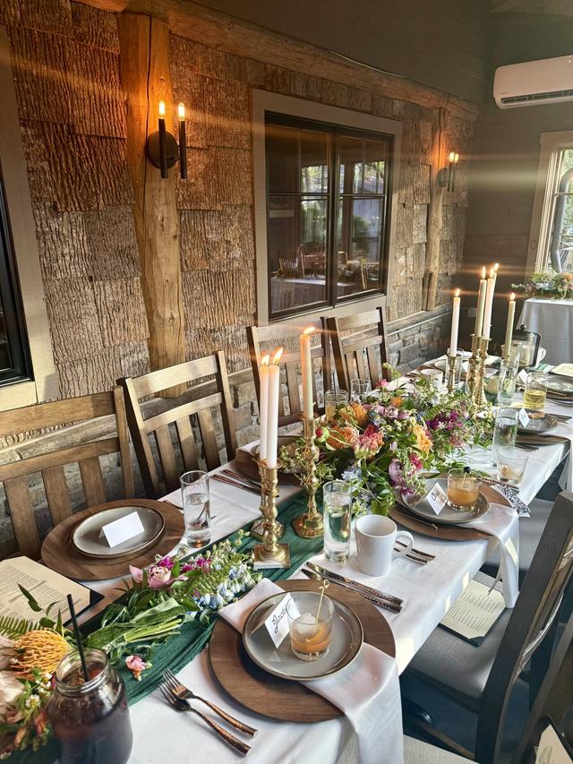 Dancing Bear Lodge & Appalachian Bistro - 2