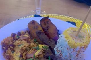 Latin Raices Catering - 10
