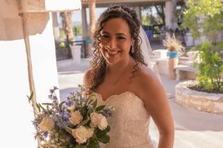 LUX Beauty & Bridal - 31