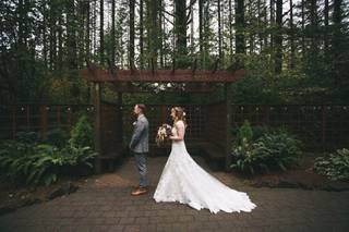Lauren Miles Photo - 39