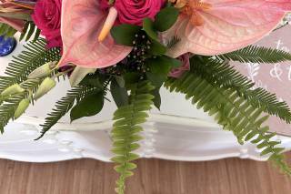 Little Miss Lovely Floral Design & Event Decorating - 7