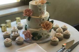 PKs Custom Cakes - 30