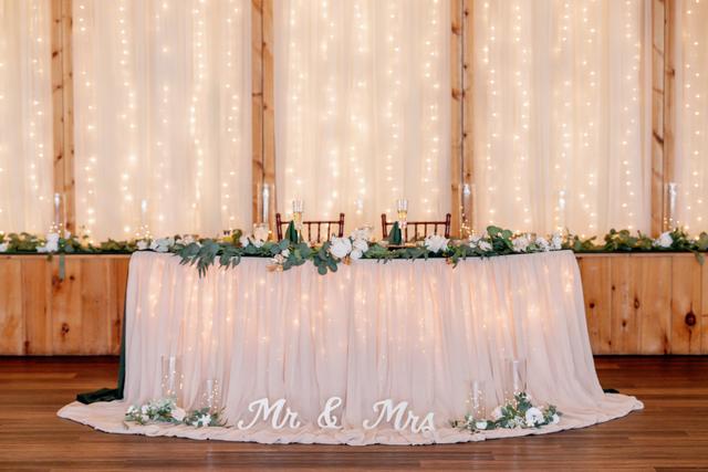 Maneeleys Banquet & Catering and The Lodge at Maneeley's - 3