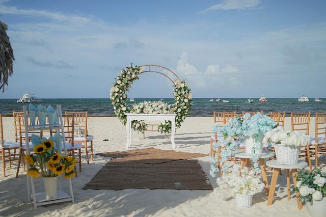 Wendy Martinez Wedding Planner - 1
