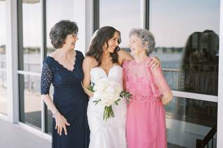 Leslie Hartig Floral Designs - 10