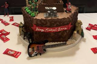 Julia's Bakery - 29