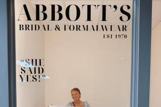 Abbott’s Bridal and formalwear - 4